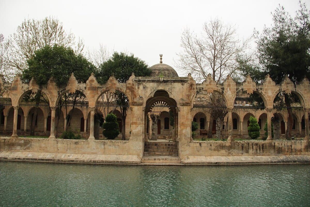 Balikligol e bazar di Urfa — foto 2