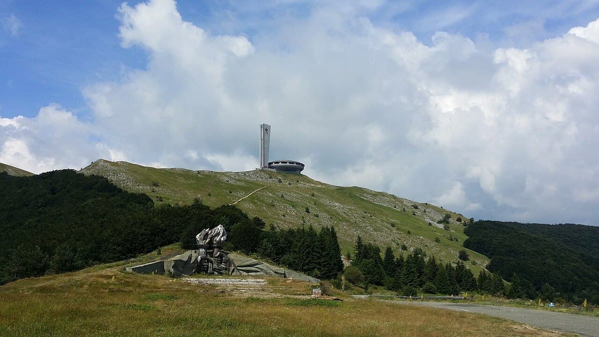 Buzludza