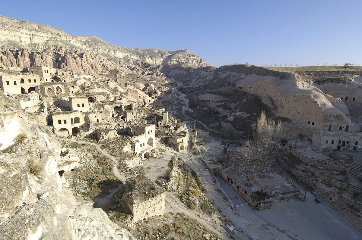 Çavuşin vecchia — foto 2
