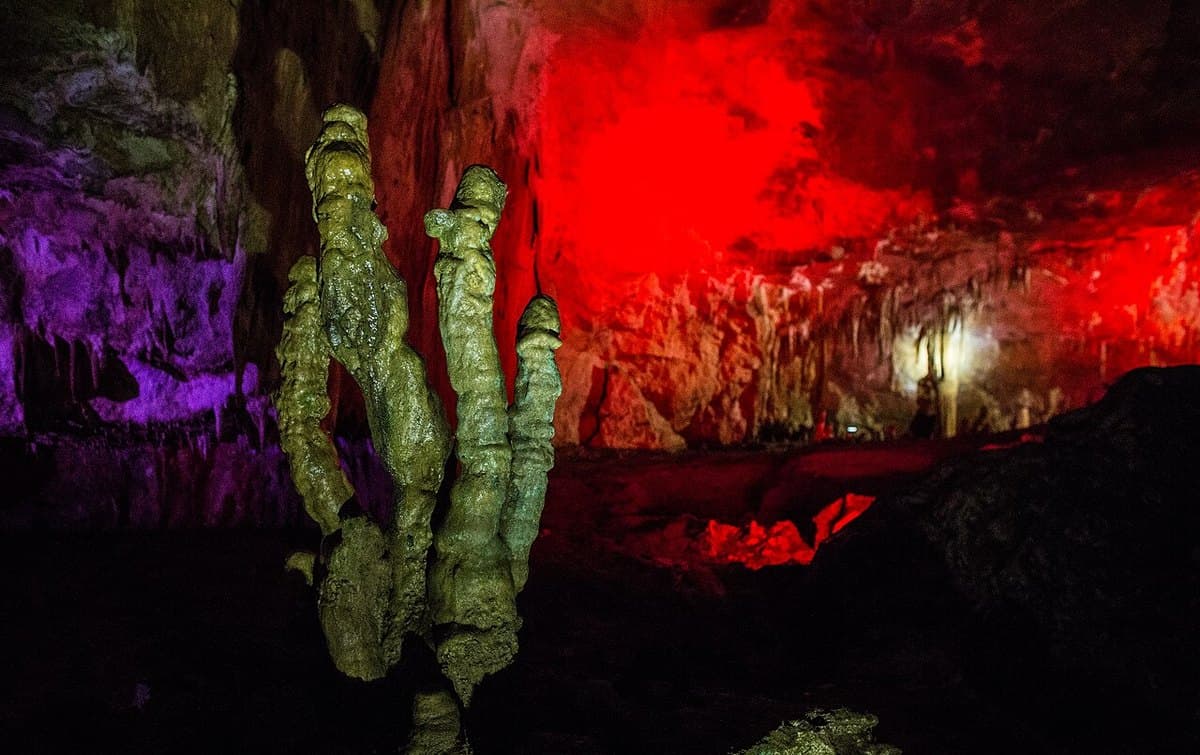 Grotta di Prometeo — foto 2