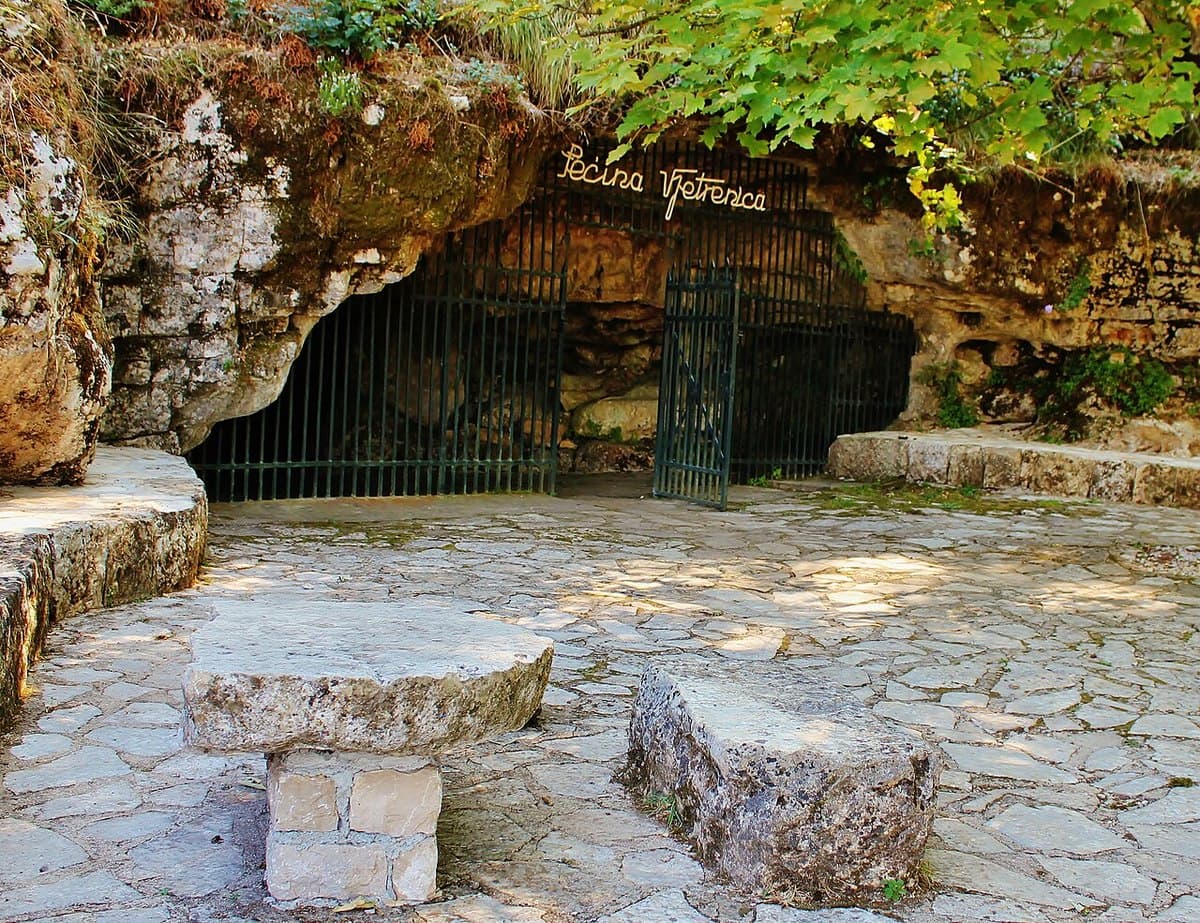 Grotta di Vjetrenica