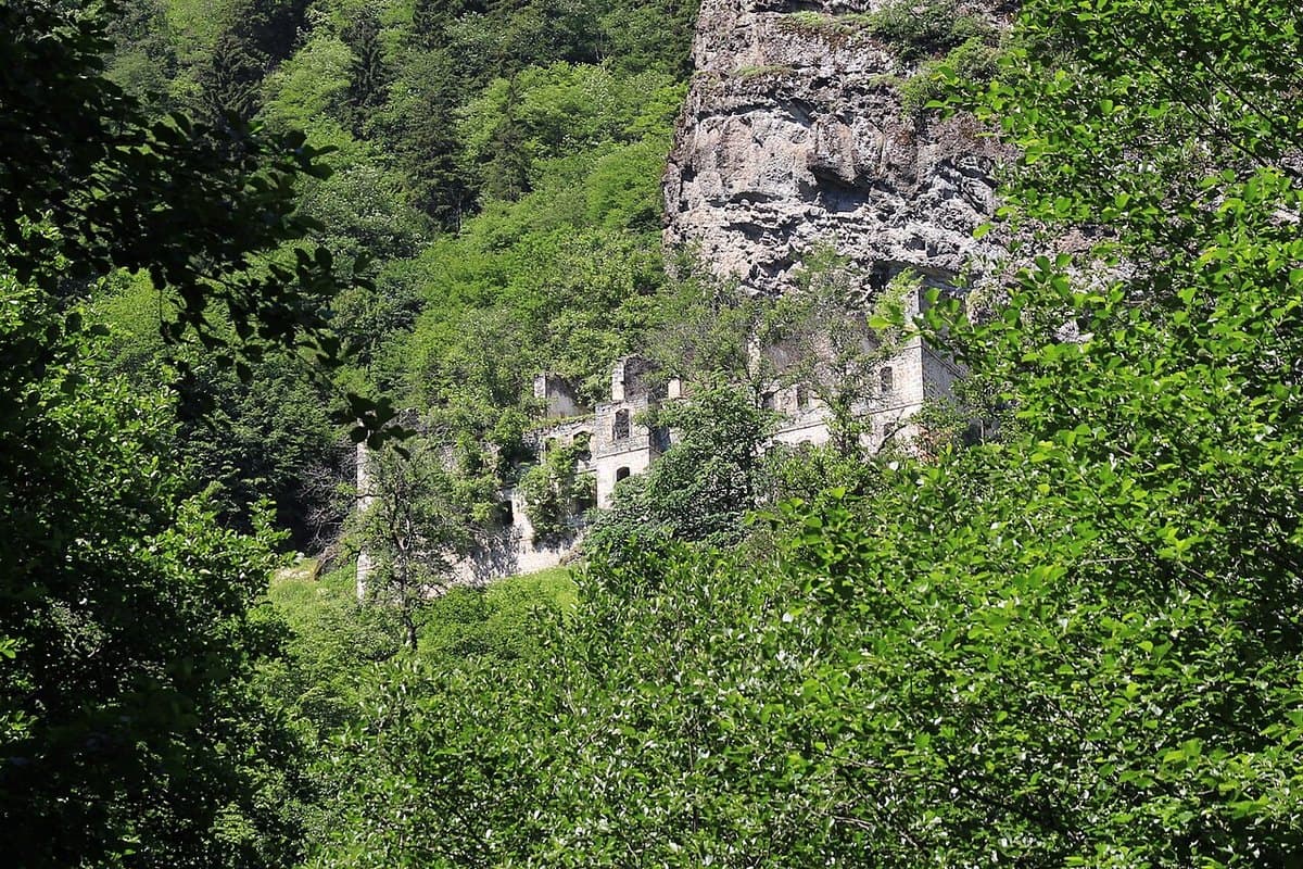 Monastero di Vazelon