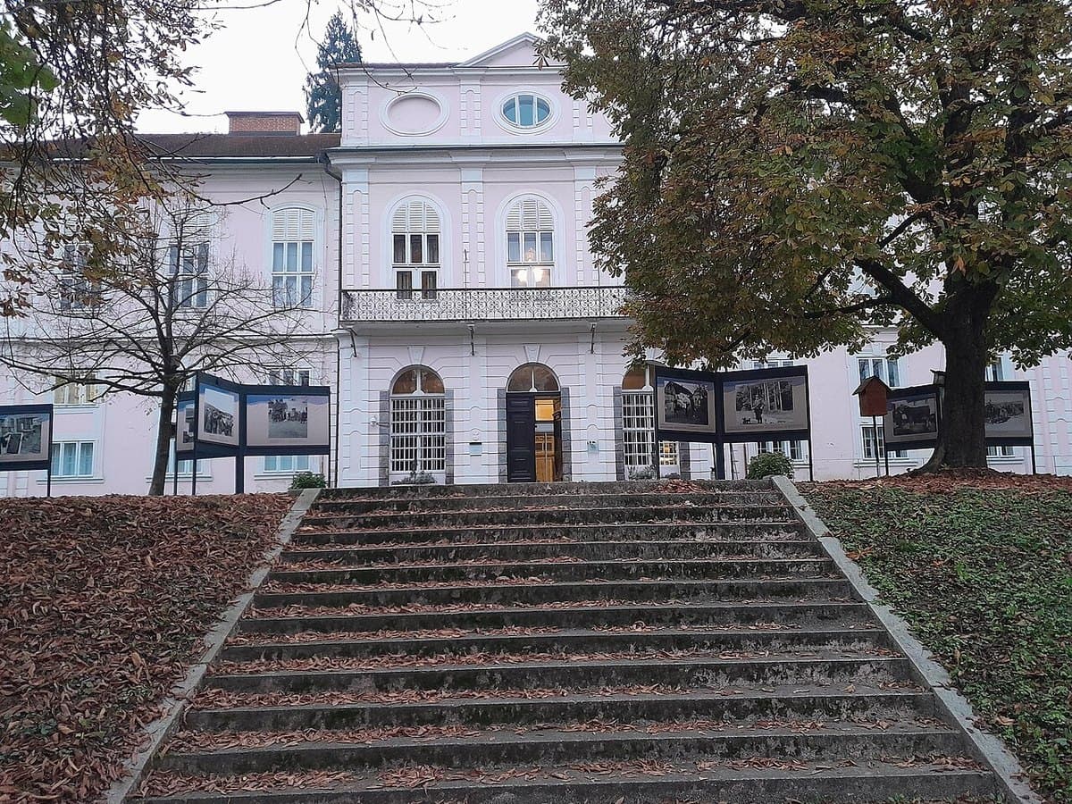 Museo di storia contemporanea — foto 2