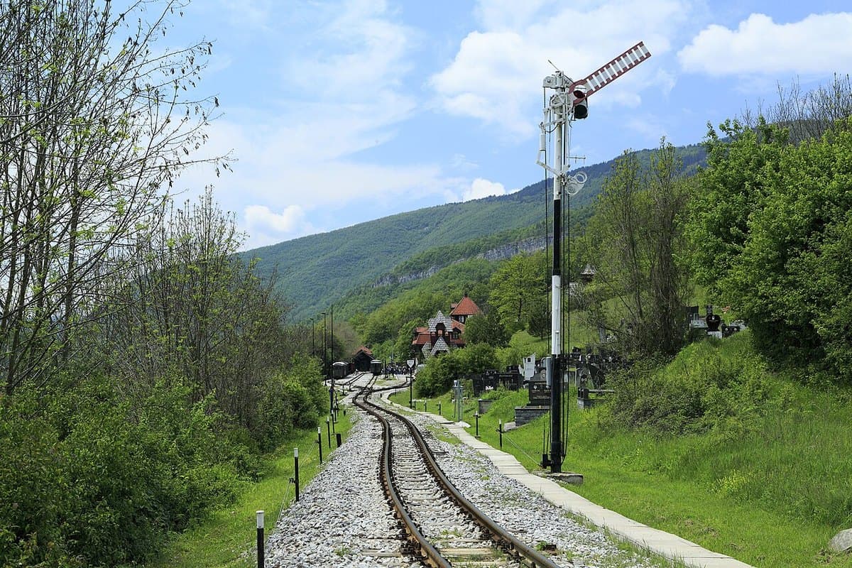 Sargan Eight — foto 2