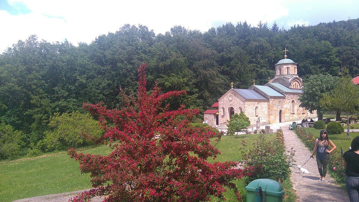 Spomenik di Kosmaj — foto 3