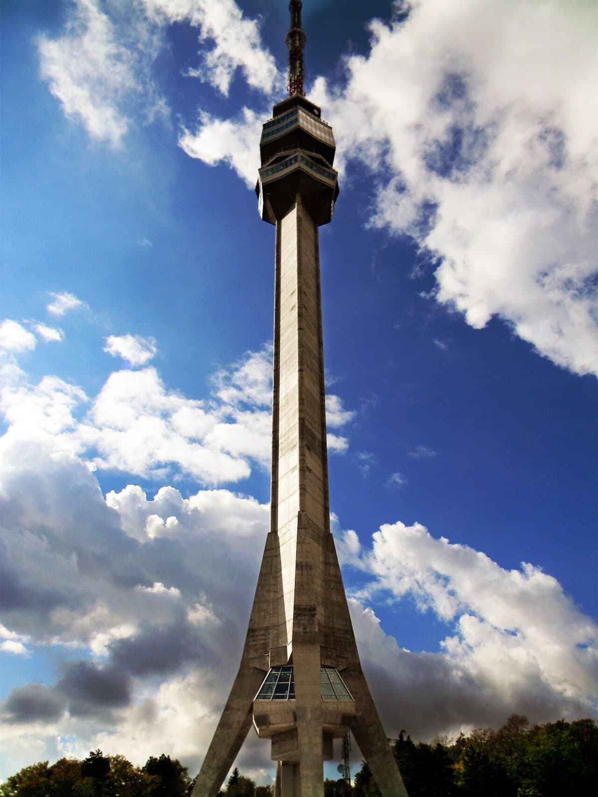 Torre di Avala — foto 2