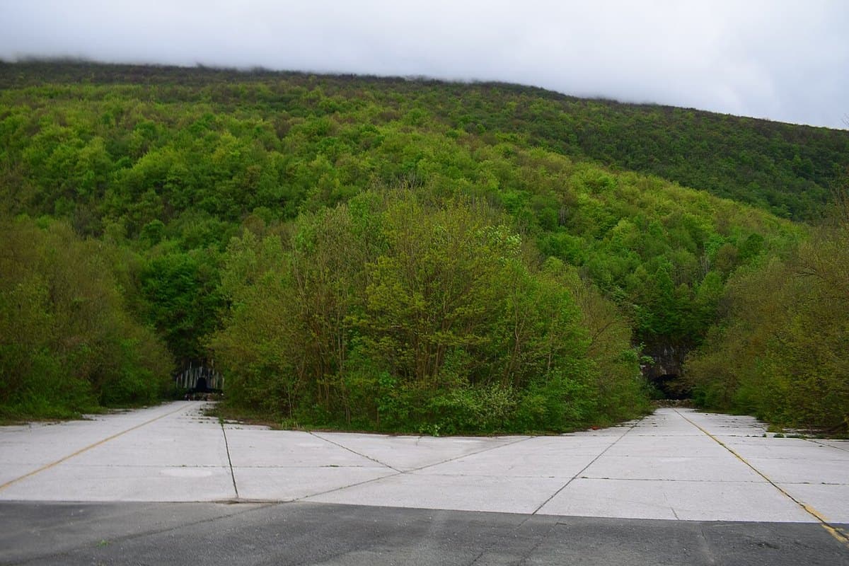 Base aerea di Željava — foto 2